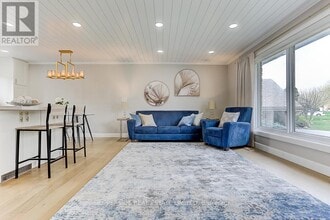 853 Capri Ct in Oshawa, ON - Building Photo - Building Photo