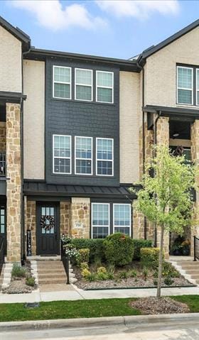 property at 3709 Island Vista Dr