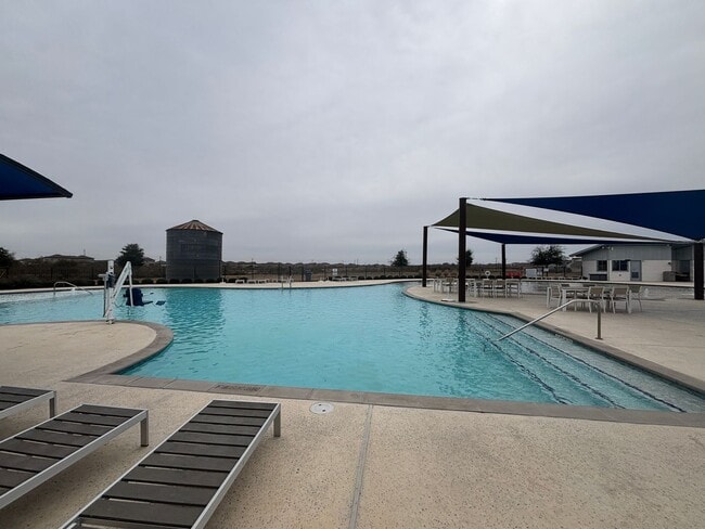 7426 Silos Rdg in San Antonio, TX - Building Photo - Building Photo