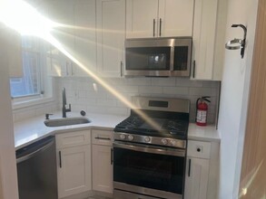 583 Gregory Ave in Weehawken, NJ - Building Photo - Building Photo