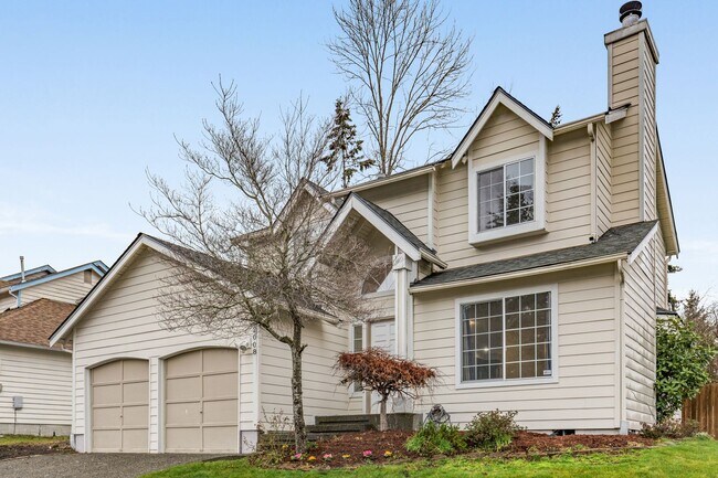 2008 Camas Ave NE in Renton, WA - Building Photo - Building Photo