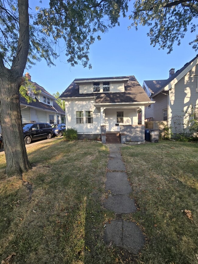 property at 1225 Harvard Blvd