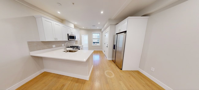 165 Allston St, Unit 4 in Boston, MA - Building Photo - Building Photo