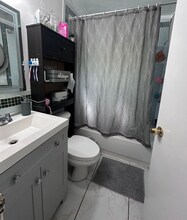 1752 NW 29th St in Miami, FL - Building Photo - Building Photo