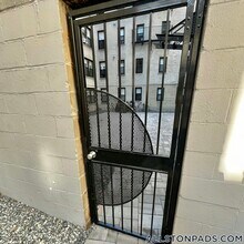 1144 Commonwealth Ave in Boston, MA - Foto de edificio - Building Photo