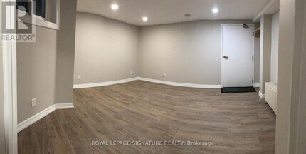 646 Broadview Ave in Toronto, ON - Building Photo - Building Photo