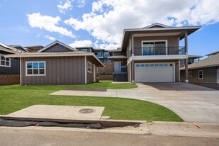 22 Maiaku St in Makawao, HI - Building Photo