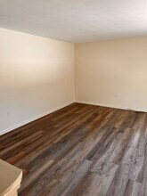 5-7 Smith Rd in Windham, ME - Building Photo - Building Photo