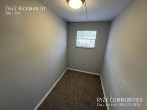 7642 Rickman St in Jacksonville, FL - Building Photo - Building Photo