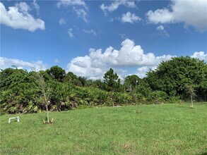 8388 Delong Ave in North Port, FL - Building Photo - Building Photo