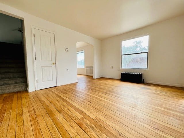 property at 703 E 5th St