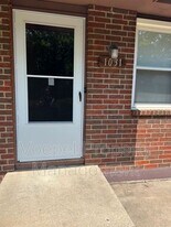 1031 SW Kingscross Rd