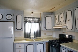 725 Marcia Dr in Idaho Falls, ID - Building Photo - Building Photo