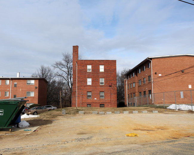 3754 Martin Luther King Jr Ave SE in Washington, DC - Building Photo - Building Photo