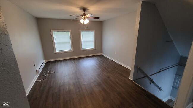 3 E Washington St in Indianapolis, IN - Building Photo - Building Photo