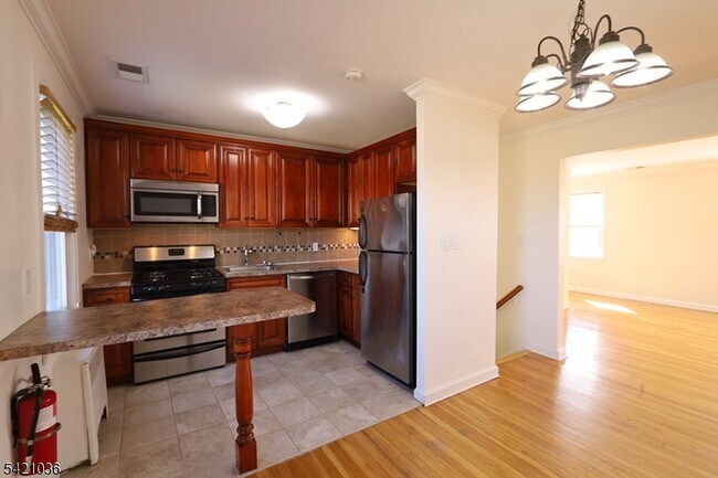 412 Morris Ave in Summit, NJ - Building Photo - Building Photo