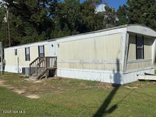 1333 Blue Creek Rd in Jacksonville, NC - Building Photo
