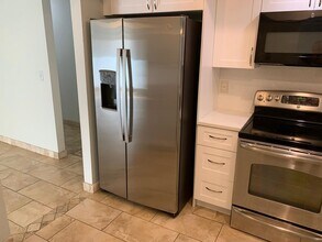 1342 Torreya Cir in North Fort Myers, FL - Building Photo - Building Photo