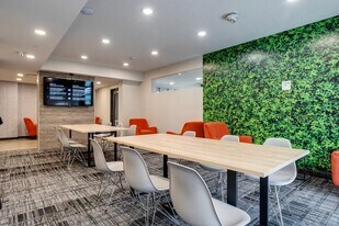 The Edward Block in Edmonton, AB - Building Photo