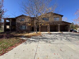 9816 W Freiburg Dr in Littleton, CO - Building Photo