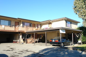 1437 Garner Ave in Salinas, CA - Building Photo - Building Photo