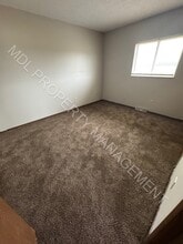 Thomas White Apartments in Saginaw, MI - Building Photo - Building Photo