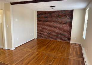 40 Chelsea St, Unit 31-3 in Boston, MA - Building Photo - Building Photo