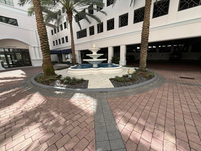 233 S Federal Hwy, Unit 201 in Boca Raton, FL - Building Photo - Building Photo