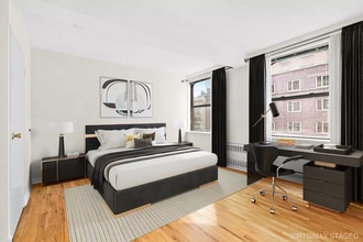 314 E 34th St in New York, NY - Building Photo - Building Photo