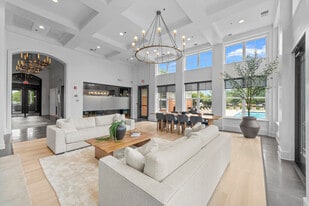 Grand Reserve of Naperville in Naperville, IL - Building Photo