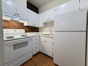 62 S Huntington Ave in Boston, MA - Building Photo - Building Photo
