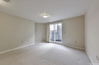 1 Wattson Pl, Unit 8 in San Francisco, CA - Building Photo - Building Photo