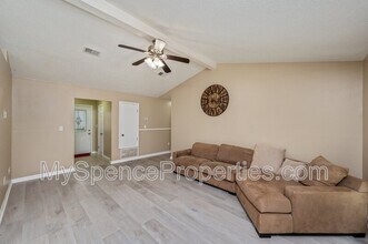 2846 Old Mill Way in Crestview, FL - Building Photo - Building Photo
