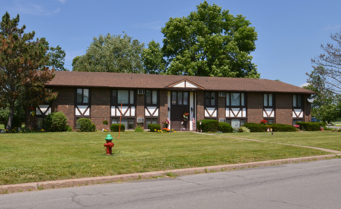 Tudor Heights Apartments in Lockport, NY - Building Photo