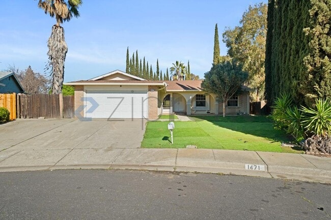 property at 1471 Valenzuela Ct