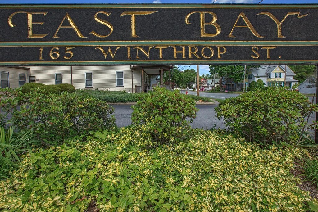 East Bay Apartments in Taunton, MA