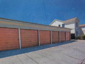 2018 W 39th St in Los Angeles, CA - Building Photo - Building Photo