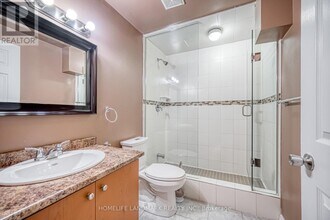 5 Barter St in Markham, ON - Building Photo - Building Photo