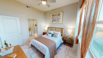 Triton Cay - Daytona Apartments in Daytona Beach, FL - Foto de edificio - Building Photo
