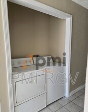 2912 N 29th Ln in McAllen, TX - Building Photo - Building Photo