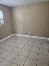 2517 Wilson St in Hollywood, FL - Building Photo - Building Photo