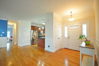 3 Katherine Way in Ellington, CT - Building Photo - Building Photo