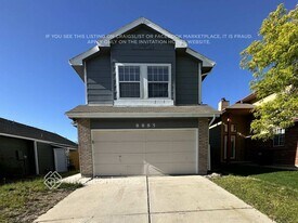 8885 Cloverleaf Cir in Parker, CO - Building Photo
