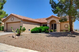 10928 Button Willow Dr in Las Vegas, NV - Building Photo - Building Photo
