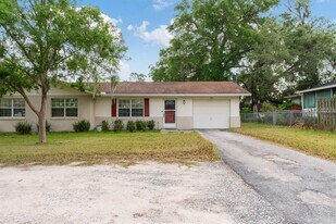 2309 SE 36th Ave in Ocala, FL - Building Photo