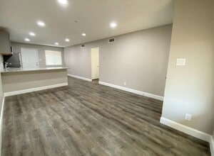 809 E Bellevue Rd, Unit na in Atwater, CA - Building Photo - Building Photo