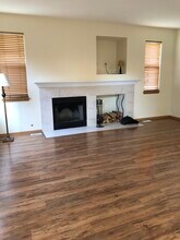 1860 Fescue Dr in Aurora, IL - Building Photo - Building Photo