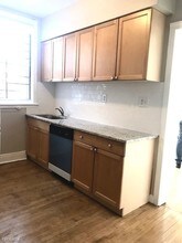 1951 W Sunnyside Ave-Unit -Apt 2 in Chicago, IL - Building Photo - Building Photo