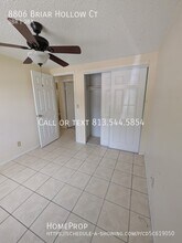 8806 Briar Hollow Ct in Tampa, FL - Building Photo - Building Photo