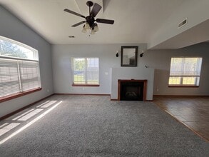 21669 Horizonway Ln in St. Robert, MO - Building Photo - Building Photo